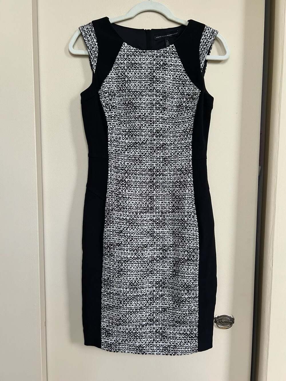 White House Black Market Black and White Tweed Ponte Sheath Dress Size 2